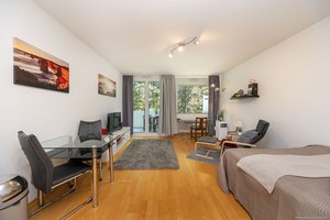 Bogenhausen – freies, voll ausgestattetes Appartement mit Balkon &amp; TG-Einzelstellplatz!