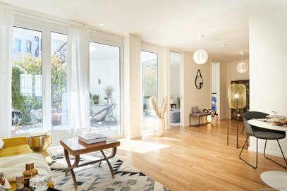Bestlage Maxvorstadt! Loftartige 2-Zimmer-Wohnung mit Süd/Ost-Terrasse im grünen Magnolienhof.