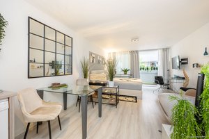 Verkauft im Bieterverfahren - Bestlage Maxvorstadt (St.-Benno-Viertel): Moderne, hochwertig möblierte 1-Zimmer-Wohnung mit Balkon!