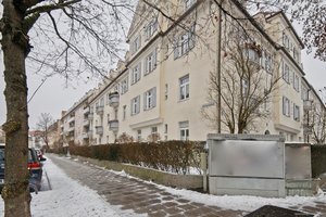 Bezaubernde 2-Zimmer-Altbauwohnung mit Wohnküche in zentraler Lage der Isarvorstadt, in Flauchernähe!