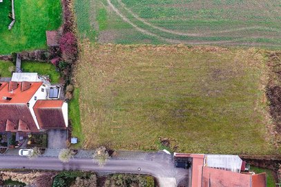 Ca. 558 m² großes Grundstück mit Blick ins Grüne. In Ilmmünster zwischen München und Pfaffenhofen.