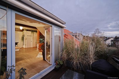 Elegante DHH mit Einliegerwohnung im Dachgeschoß! 2 Kamine, Sauna, Wintergarten uvm.