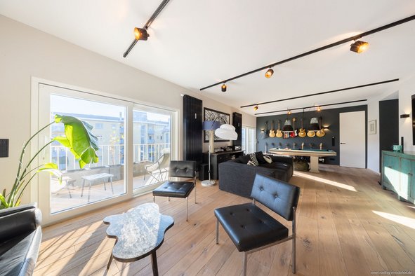 Exklusives 4,5-Zimmer-Penthouse über den Dächern Schwabings – moderne Ausstattung, zwei Einzelgaragen, drei traumhafte Dachterrassen &amp; private Sauna