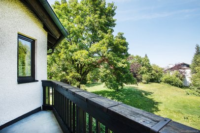 Fasanerie - Wohnung mit Potential, 2 Zimmer Maisonettewohnung, Balkon &amp; Hobbyraum, Gartenanteil &amp; TG