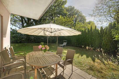 Helle 4-Zi-Maisonettewohnung mit weitläufigen Privatgarten in ruhiger Lage von Ramersdorf-Perlach!