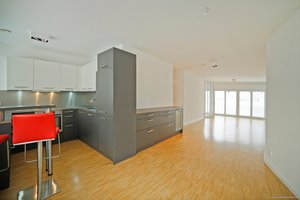 LEBEN UND WOHNEN AUF HÖCHSTEM NIVEAU!  
4-Zimmer-Whg. in Haidhausen - Einziehen und sich wohlfühlen!