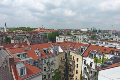Über den Dächern von Haidhausen! Großzügige, luxuriöse 4-Zi-Dachgeschosswohnung mit Dachterrasse.