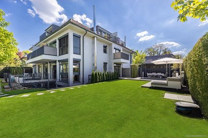 Obermenzing – Stilvolle 4-Zimmer-Gartenwohnung mit exklusiver Ausstattung, Terrassen &amp; Privatsphäre