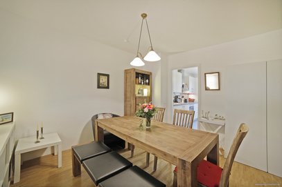 Au-Haidhausen, neuwertige, ruhige 3-Zimmer EG-Wohnung zum Innenhof hin ausgerichtet
