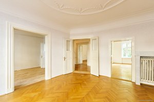 Ruhige Bestlage am Prinzregentenplatz. Herrschaftliche 5-Zi.-Altbau-Jugendstilwhg im Originalzustand