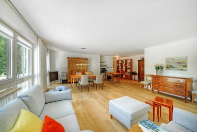Top renovierte 3-Zimmer-Wohnung in München-Harlaching mit Ankleidezimmer und Luxusbad!