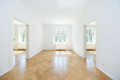 Traumhafte 3-Zi.-Jugendstil-Whg. in Schwabing - mit historischen Altbauelementen und Duplexstellpl.